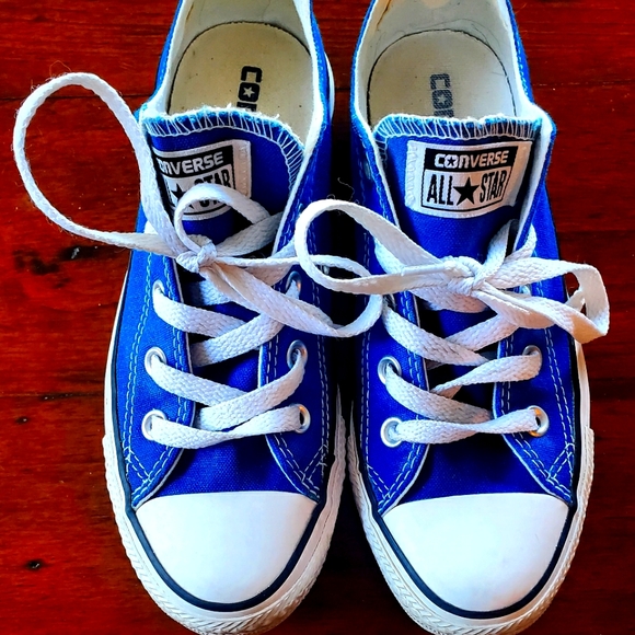 Womens Size 6 Blue Converse - Picture 1 of 4